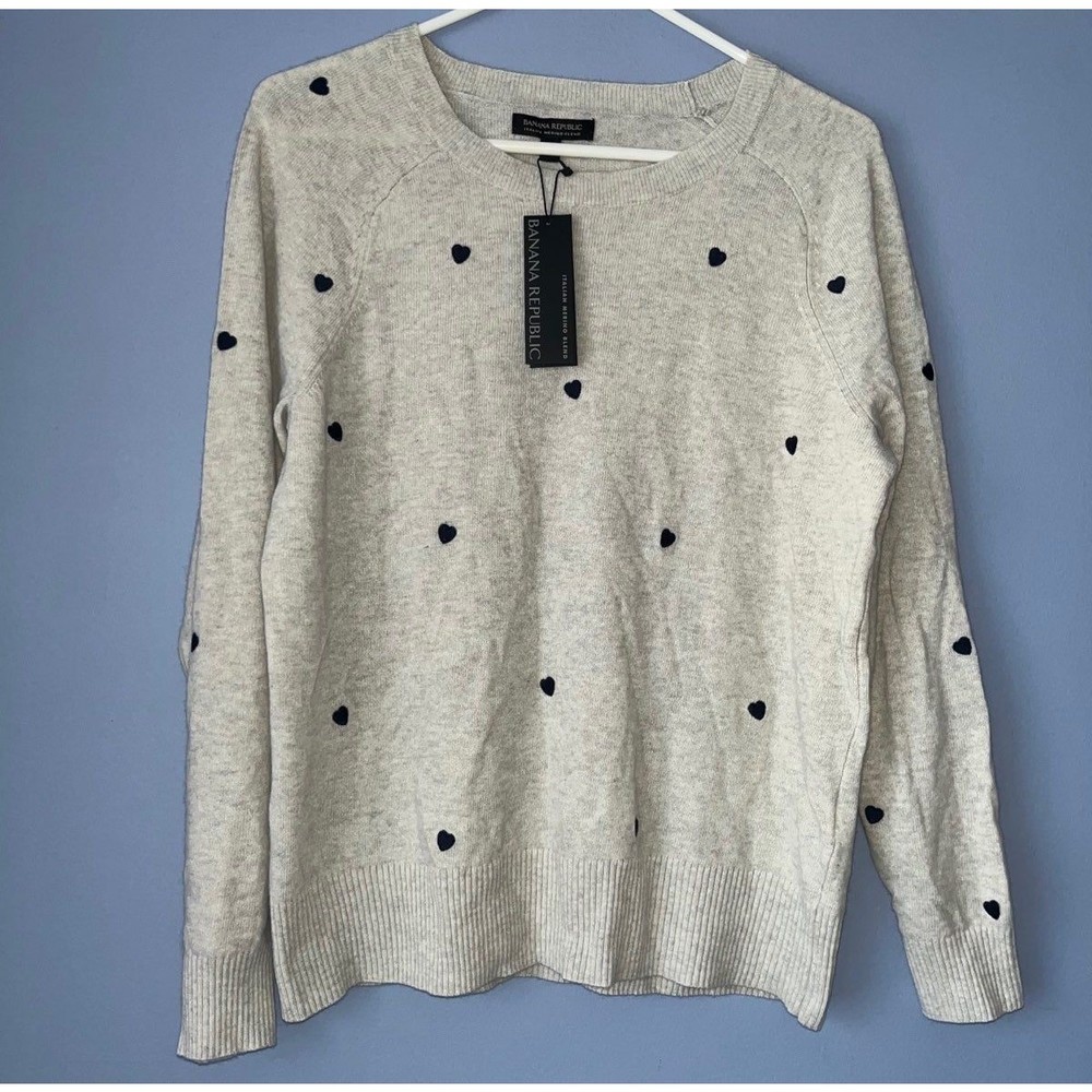 Banana Republic Merino Wool Blend Heart Print Pullover Sweater Size Medium NWT